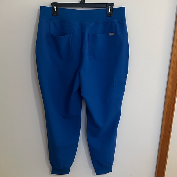 Figs Zamora Scrubs Jogger Pants Size Large Petite - Picture 4 of 11